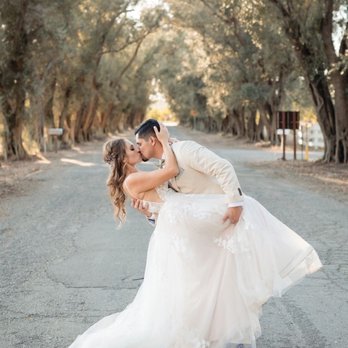 Becca & Co. - More love - Wedding Planning Near Me Becca & Co. - More love - Wedding Planning Near Me