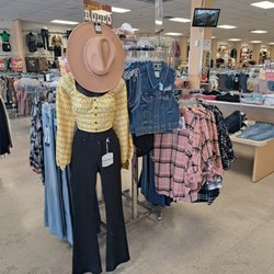 My Melrose Fashion for Less