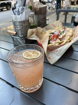 Bodega Bar River North by null