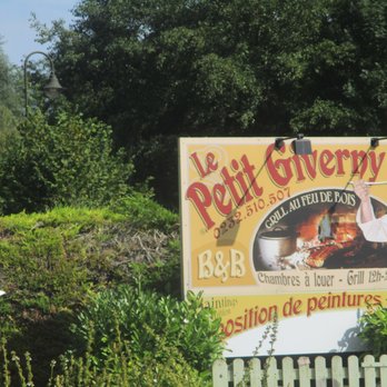 Le Petit Giverny - French Near Me - St Jacques sur Darnétal, 76