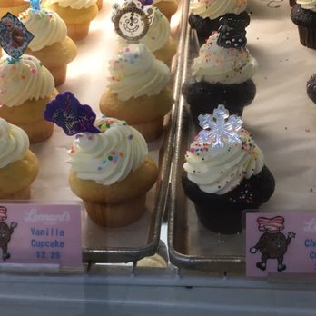 Leonard's Bakery - Bakeries Near Me - Honolulu, Hawaii Leonard's Bakery - Bakeries Near Me - Honolulu, Hawaii