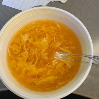 Chef Ming's Kitchen - The most disgusting egg drop soup I have ever tasted. It taste like oil, corn, and noodles. DO NOT ORDER - Chinese Near Me - Beverly Hills, California