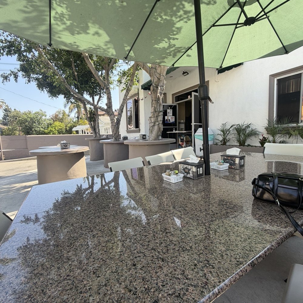 Hamlet's Kitchen - Outdoor Seating Area - Middle Eastern Near Me - Glendale, California