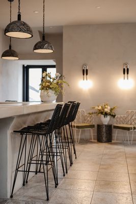 Commune Cafe + Wine Bar by null