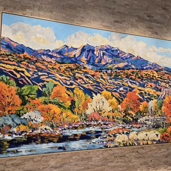 Inn at 500 Capitol - Beautiful lobby art. - Hotels Near Me - Boise, Idaho Inn at 500 Capitol - Beautiful lobby art. - Hotels Near Me - Boise, Idaho