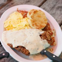 Historic Hiouchi Cafe - Chicken fried steak