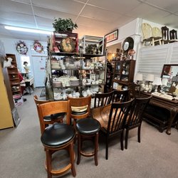 Bobbi's Emporium