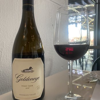 Porta’Vino - Goldeneye Pinot Noir 2016 - Pizza Near Me - Houston, Texas Porta’Vino - Goldeneye Pinot Noir 2016 - Pizza Near Me - Houston, Texas
