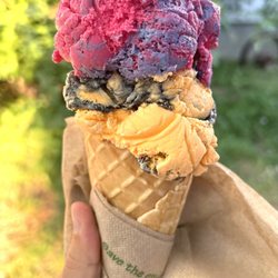 Coombs Cafe & Ice Cream Parlour