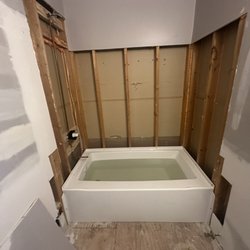Azerplumb - Plumbing & Drain - Bathroom remodeling in Roswell, Ga Plumbing services in Roswell, Ga New bathtub installation