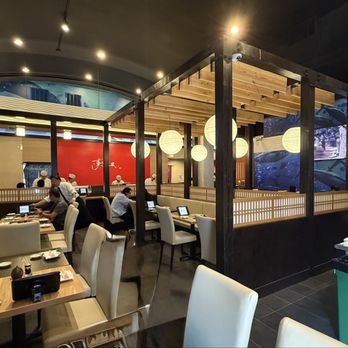 Sushi Zanmai - Inside interior - Sushi Bars Near Me - Los Angeles, California Sushi Zanmai - Inside interior - Sushi Bars Near Me - Los Angeles, California
