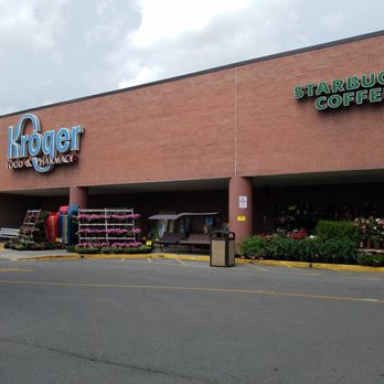 Kroger Store - Grocery Near Me - Pigeon Forge, Tennessee