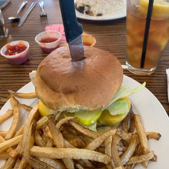Murray's Restaurant - Cheeseburger - American Near Me - Wintersville, Ohio Murray's Restaurant - Cheeseburger - American Near Me - Wintersville, Ohio