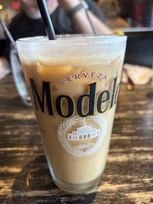 Red's Kitchen + Tavern by null