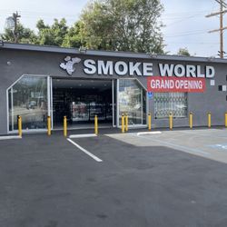 Smoke World