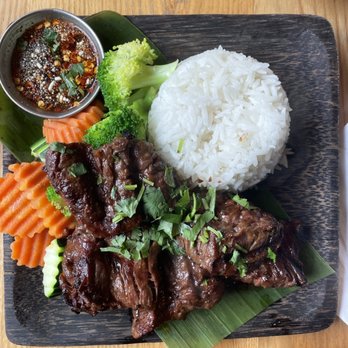 Kala Thai Cookery - Beef and rice dish. Rare cook that was beautiful. - Thai Near Me - Boston, Massachusetts