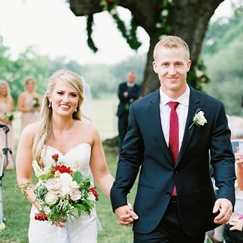 Geronimo Oaks Weddings & Events - Venues & Event Spaces Near Me - Seguin, Texas Geronimo Oaks Weddings & Events - Venues & Event Spaces Near Me - Seguin, Texas