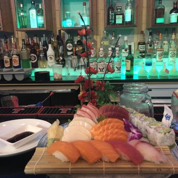 Bamboo Ya - Sushi sashimi combo - Sushi Bars Near Me - Forest Hills, New York