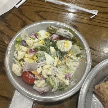 Berry's Seafood & Catfish House - Salad - Buffets Near Me - Magee, Mississippi Berry's Seafood & Catfish House - Salad - Buffets Near Me - Magee, Mississippi