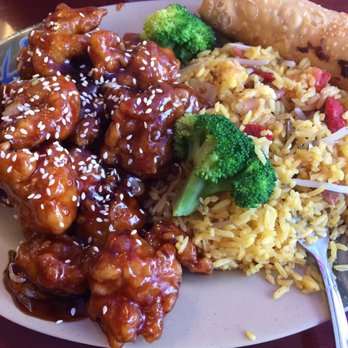 Great Wall Restaurant Incorporated - Sesame chicken combination plate - if you dine-in you get real utensils :) - Chinese Near Me - Newburgh, New York Great Wall Restaurant Incorporated - Sesame chicken combination plate - if you dine-in you get real utensils :) - Chinese Near Me - Newburgh, New York