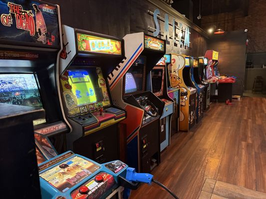 Bit Bar Salem by null