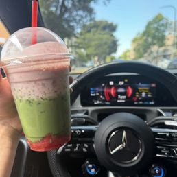 STRAWBERRY MATCHA CLOUD STRAWBERRY MATCHA CLOUD