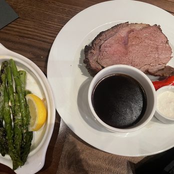 Juniper Steakhouse - Prime rib - Steakhouses Near Me - Bernalillo, New Mexico