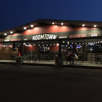 ●BOOM TOWN Boomtown Brewery & Woodfire Grill