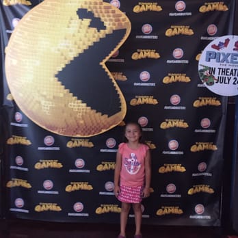 Dave & Buster's Ala Moana - Arcades Near Me - Honolulu, Hawaii