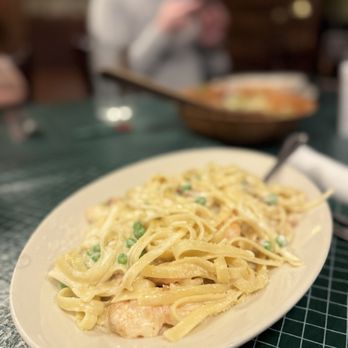 Provino's Italian Restaurant - Fettuccini Daniello - Italian Near Me - Kennesaw, Georgia Provino's Italian Restaurant - Fettuccini Daniello - Italian Near Me - Kennesaw, Georgia