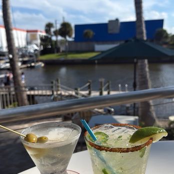 Frigate's Waterfront Bar & Grill - Seafood Near Me - North Palm Beach, Florida Frigate's Waterfront Bar & Grill - Seafood Near Me - North Palm Beach, Florida