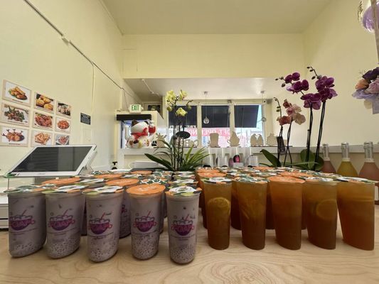 Foam Tea House & Cafe by null