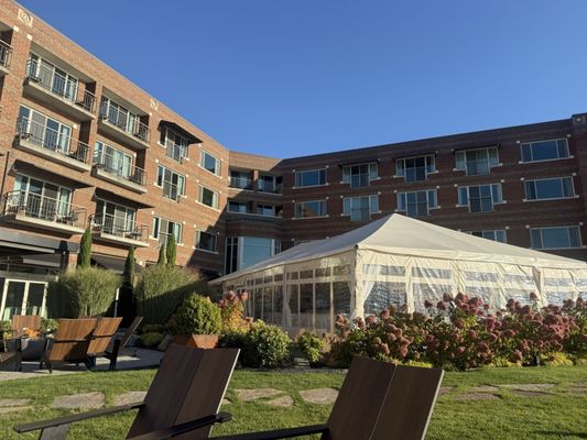 The Woodmark Hotel and Still Spa on Lake Washington by null