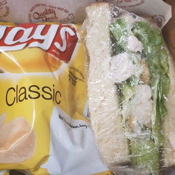 Apple Spice - Spring - a bag of chips and a sandwich - Caterers Near Me - Spring, Texas