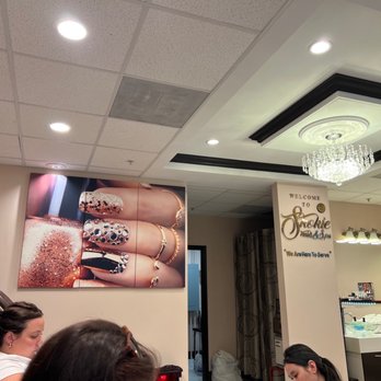 Skokie Nails & Spa - Nail Salons Near Me - Skokie, Illinois Skokie Nails & Spa - Nail Salons Near Me - Skokie, Illinois
