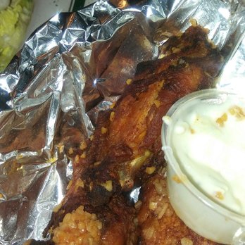 Flanigan's - Pinecrest - Hot wings with garlic - American Near Me - Miami, Florida Flanigan's - Pinecrest - Hot wings with garlic - American Near Me - Miami, Florida