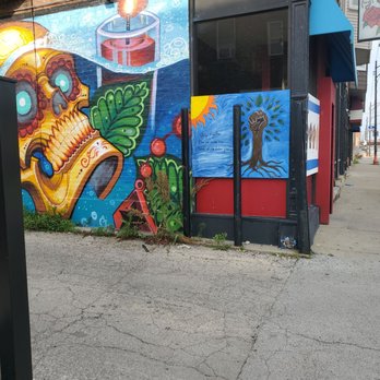 Estrella Negra - Outside art. BLM! - Mexican Near Me - Chicago, Illinois Estrella Negra - Outside art. BLM! - Mexican Near Me - Chicago, Illinois