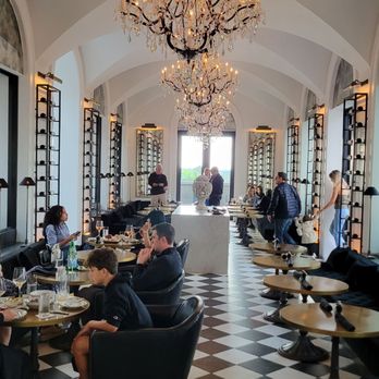 RH Rooftop Restaurant at RH West Palm - Wine Bars Near Me - West Palm Beach, Florida RH Rooftop Restaurant at RH West Palm - Wine Bars Near Me - West Palm Beach, Florida