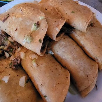 El Torito Modesto - Tacos al vapor ( streamed?) Are delicious I recommend cabeza y asada - Empanadas Near Me - Modesto, California