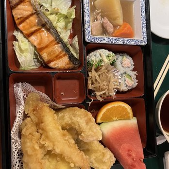 Fukagawa - Bento box - Japanese Near Me - Gardena, California