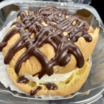 Epiphany Gluten Free Bakery - Giant Cream Puff - Coffee & Tea Near Me - Naples, Florida Epiphany Gluten Free Bakery - Giant Cream Puff - Coffee & Tea Near Me - Naples, Florida