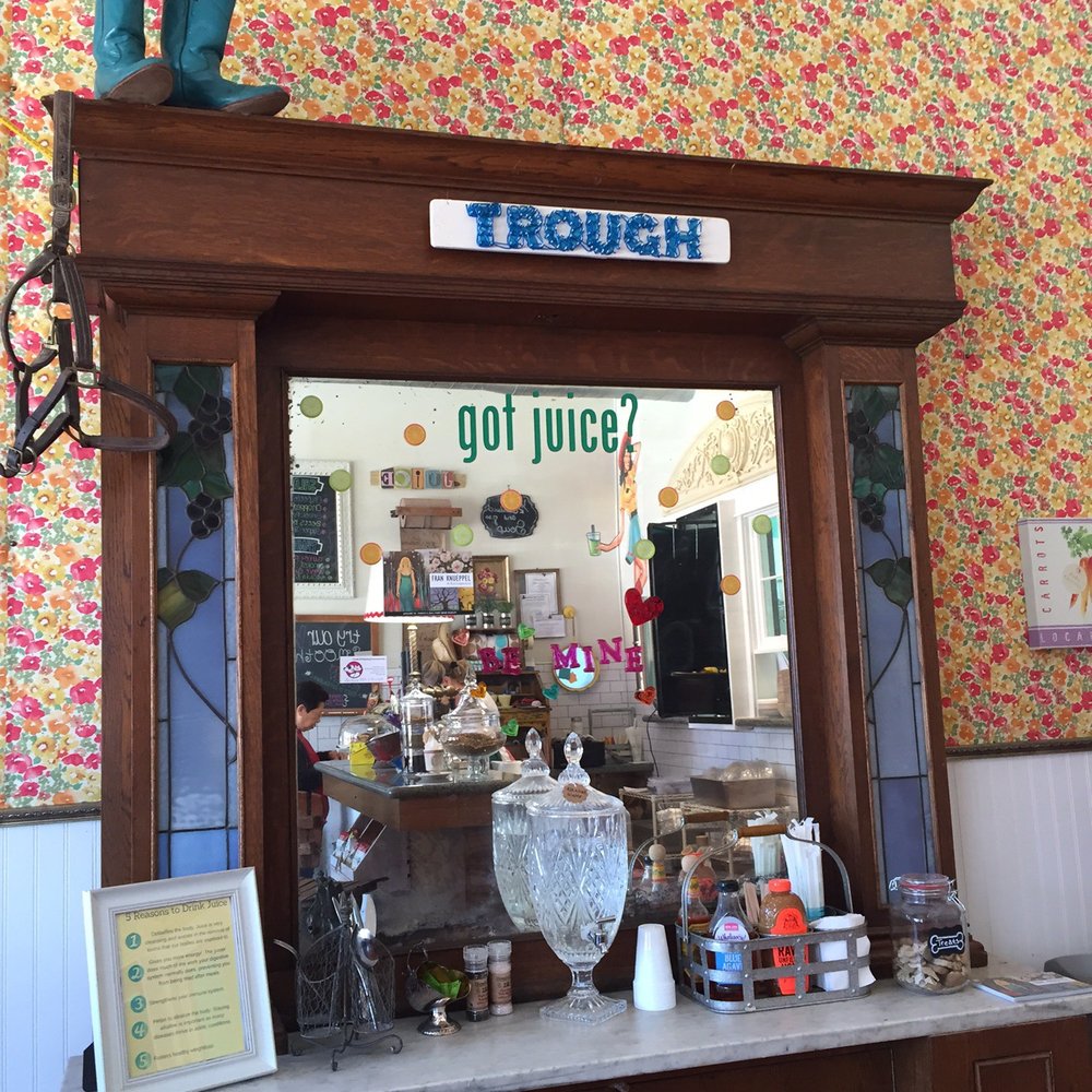 Trough Juice Bar - Decor inside - Salad Near Me - Richmond, Texas