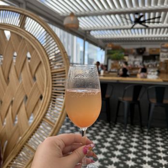 Mana + Pua - Bottomless mimosa with guava juice - Wine Bars Near Me - Honolulu, Hawaii Mana + Pua - Bottomless mimosa with guava juice - Wine Bars Near Me - Honolulu, Hawaii