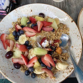 Clear Sky Cafe - Fruit bowl - New American Near Me - Clearwater, Florida