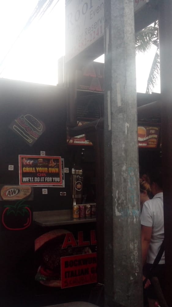 ALL AMERICAN BURGERS AND FRANKS 54 Maginhawa St., Quezon City, Metro
