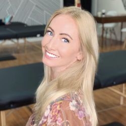 Arches Salon - Melissa Plume