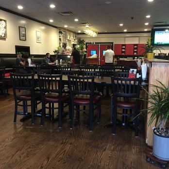 Sizzling Kitchen - Inside reataurant - Italian Near Me - Lowell, Massachusetts