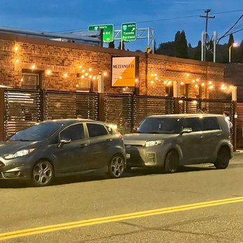 Mezzanotte - Italian Near Me - Seattle, Washington
