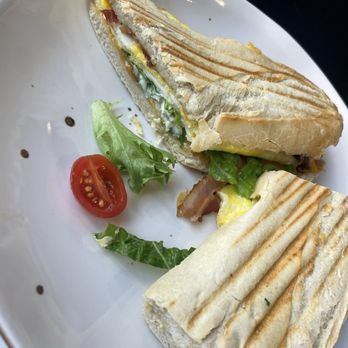 Crema Gourmet - Breakfast & Brunch Near Me - Miami, Florida