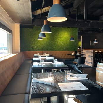Sparrow - Inside bar seating - New American Near Me - Kirkland, Washington